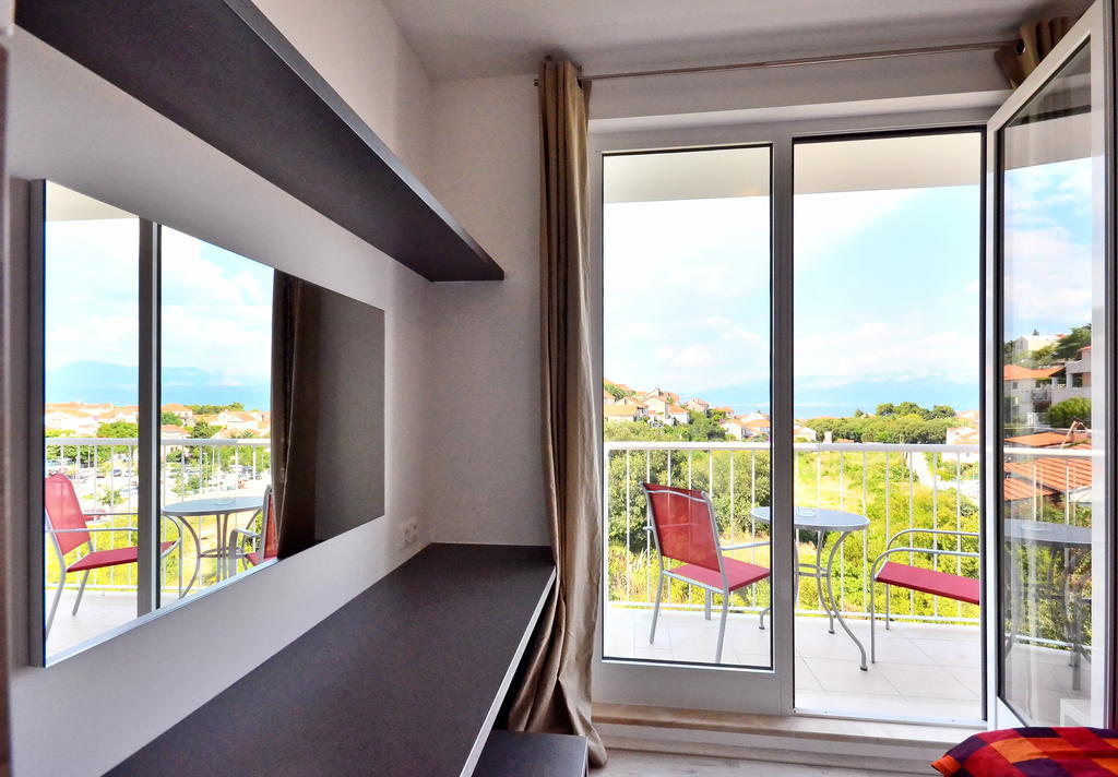 Bretia Apartments Sutivan Pokoj fotografie