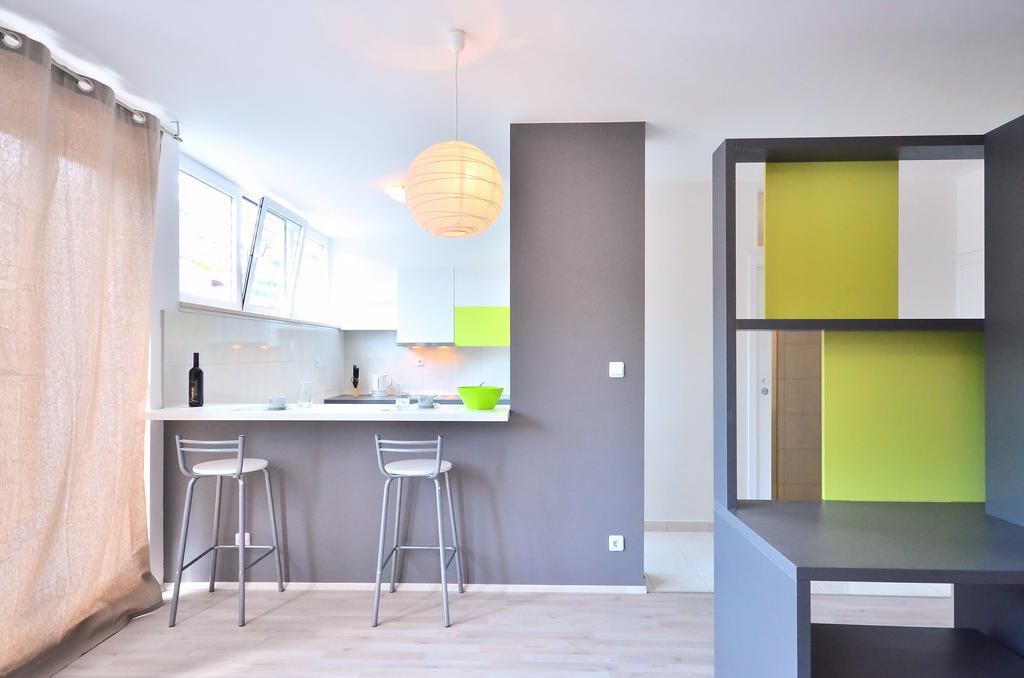 Bretia Apartments Sutivan Pokoj fotografie